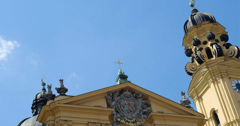 Zwiedzanie-Monachium-Trasy-tematyczne-religia